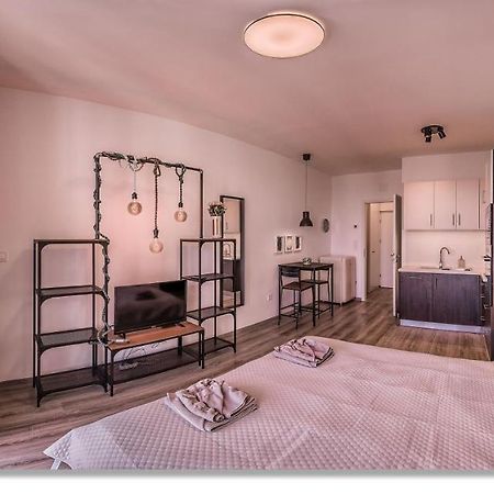 Waterfront Boutique Suite ブダペスト エクステリア 写真